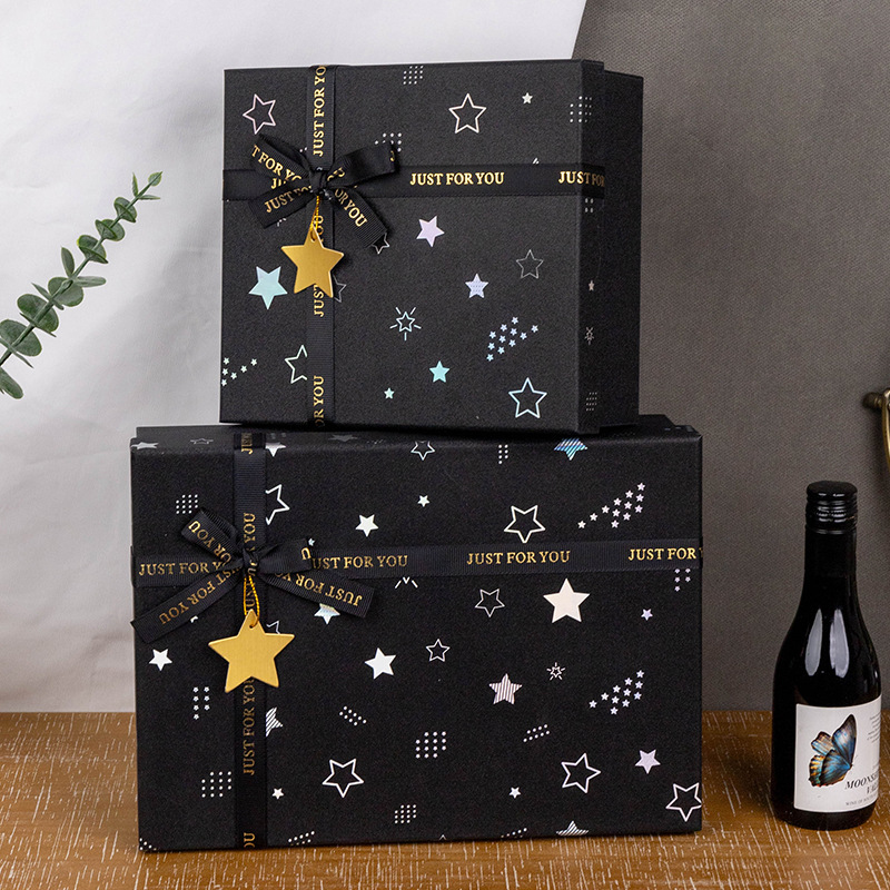 Black Star Gift Box With Ribbo - Packaging recension och pris
